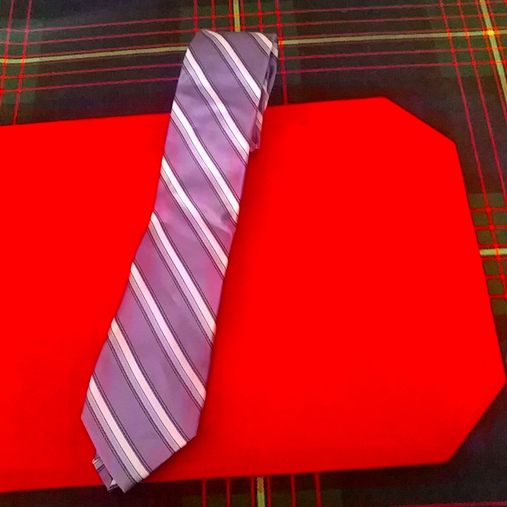 FREE WITH PURCHASE **Arrow Men's Purple Tie